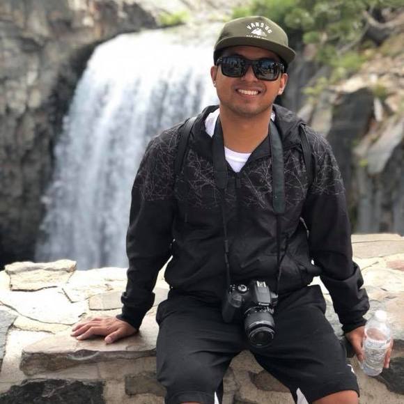 Meet your Posher, Ian - Picture 1 of 1